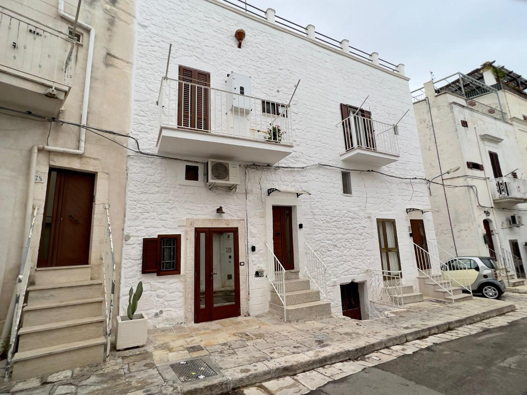 Casa Luana Villa ออสตูนี ภายนอก รูปภาพ